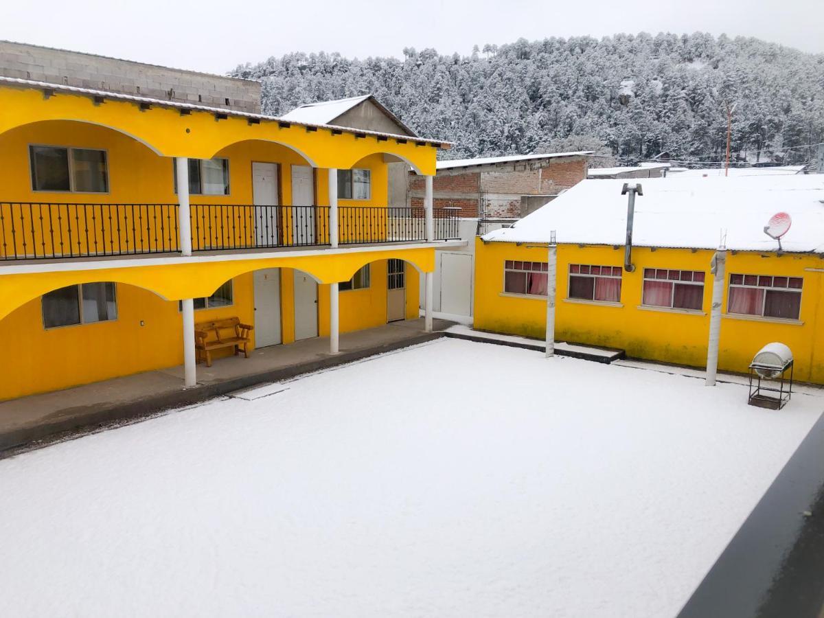 קריל Hotel Posada Del Cobre מראה חיצוני תמונה