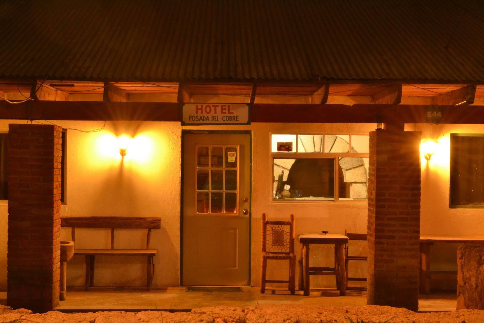 קריל Hotel Posada Del Cobre מראה חיצוני תמונה
